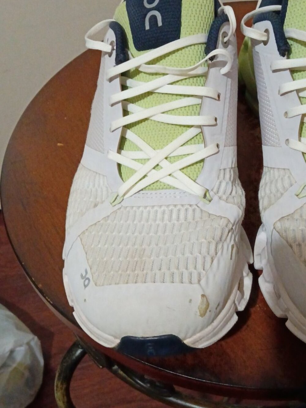 Size 10 - On Cloudflyer II 2 Running Shoes 21.99031 Women’s White Green Meadow - Picture 5 of 15